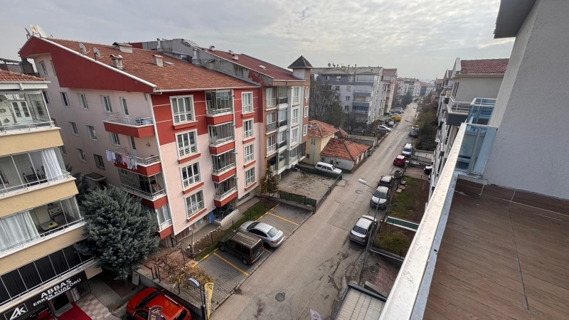 EKOL'DEN ANKARA /ETİMESGUT/ ERYAMAN/ŞEKER MAH. KİRALIK 3+1 DUBLEKS DAİRE..
