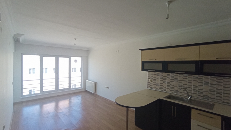 EKOL'DEN ANKARA/ETİMESGUT/ ERYAMAN KİRALIK 5.METROYA YAKIN 1+1 DEMAPARK REZİDANS