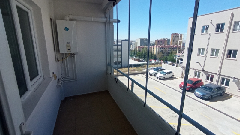 EKOL'DEN ANKARA/ETİMESGUT/ ERYAMAN KİRALIK 5.METROYA YAKIN 1+1 DEMAPARK REZİDANS