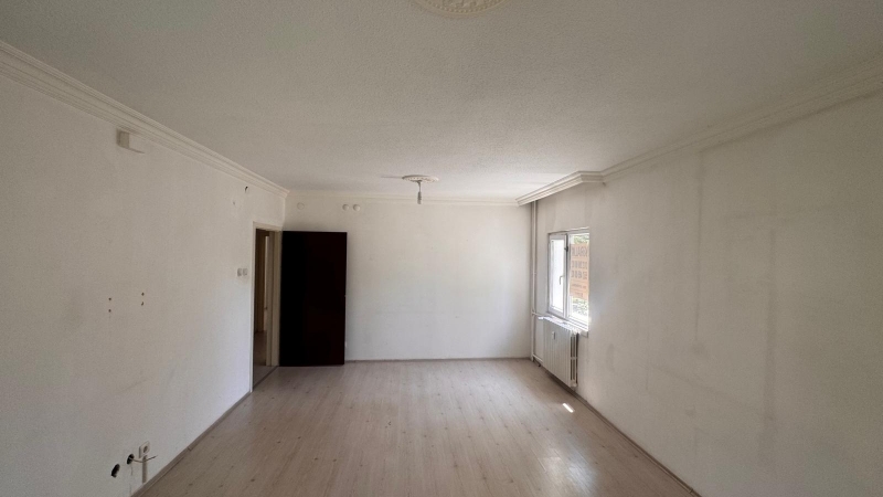 EKOL'DEN ANKARA/ETİMESGUT/ERYAMAN KİRALIK 2+1 HASTANE,METRO VE GÖKSU PARKINA YAKIN DAİRE
