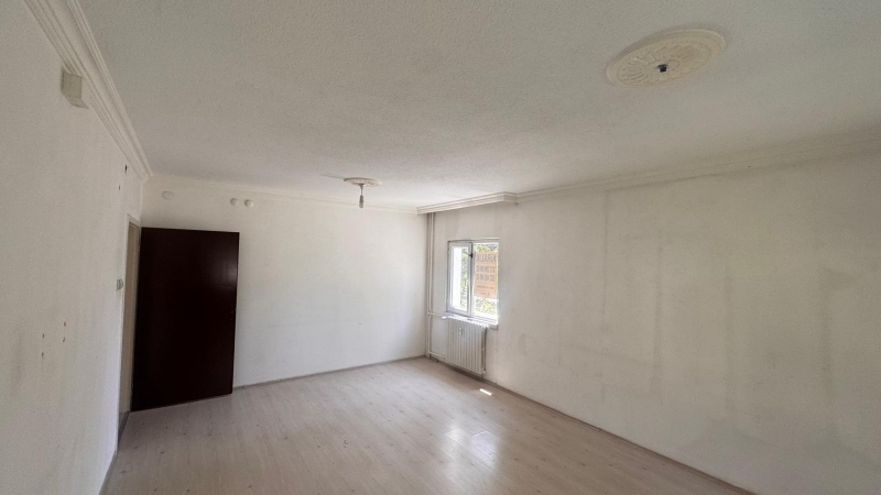EKOL'DEN ANKARA/ETİMESGUT/ERYAMAN KİRALIK 2+1 HASTANE,METRO VE GÖKSU PARKINA YAKIN DAİRE