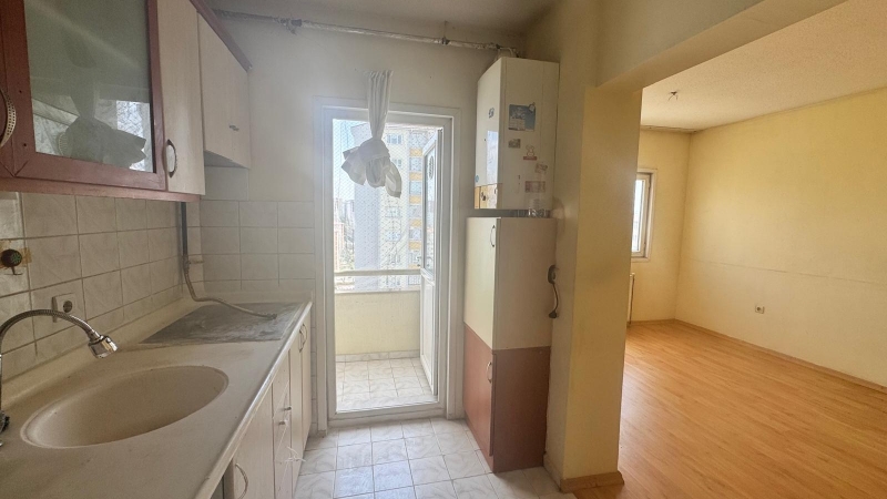 EKOL'DEN ANKARA/ETİMESGUT/ERYAMAN KİRALIK 2+1 METRO YANI ARAKAT DAİRE