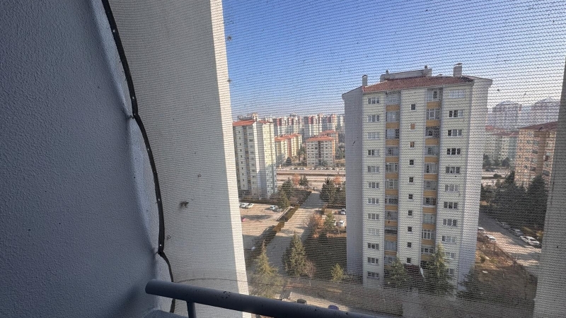 EKOL'DEN ANKARA/ETİMESGUT/ERYAMAN KİRALIK 2+1 METRO YANI ARAKAT KOMBİLİ DAİRE