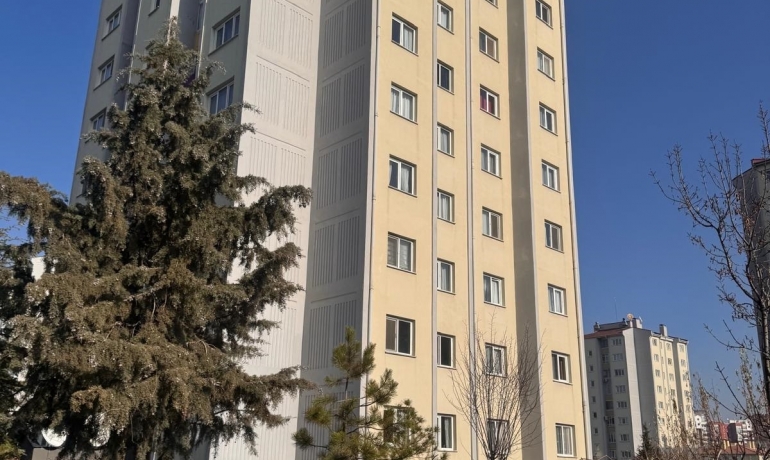 EKOL'DEN ANKARA/ETİMESGUT/ERYAMAN KİRALIK 2+1 METRO YANI ARAKAT KOMBİLİ DAİRE