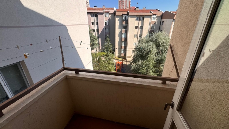 EKOL'DEN ANKARA/ETİMESGUT/ERYAMAN KİRALIK EŞYALI 2+1 METRO,GÖKSUVE HASTANEYE YAKIN DAİRE