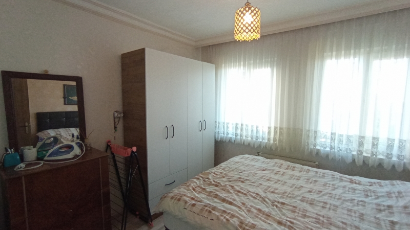 EKOL'DEN ANKARA/ETİMESGUT/ERYAMAN KİRALIK FULL EŞYALI 2+1 ARAKAT AİLE SİTESİ ....