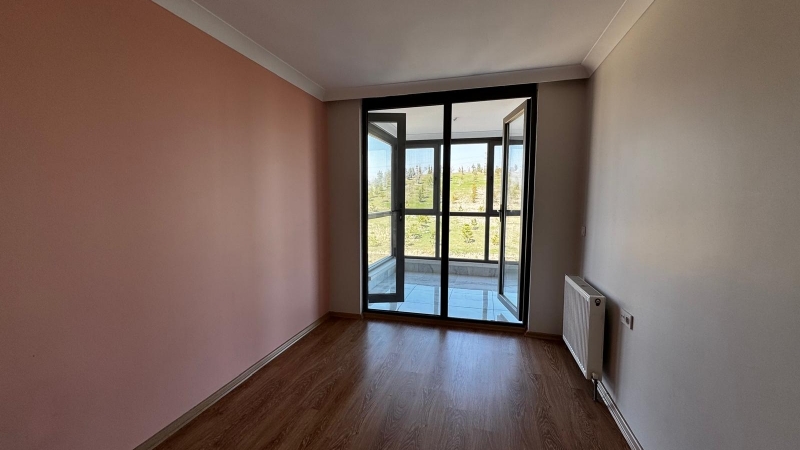 EKOL'DEN ANKARA/ETİMESGUT/ERYAMAN KİRALIK  MEYDAN ERYAMANDA  2+1 ARAKAT METRO YAKINI DAİRE