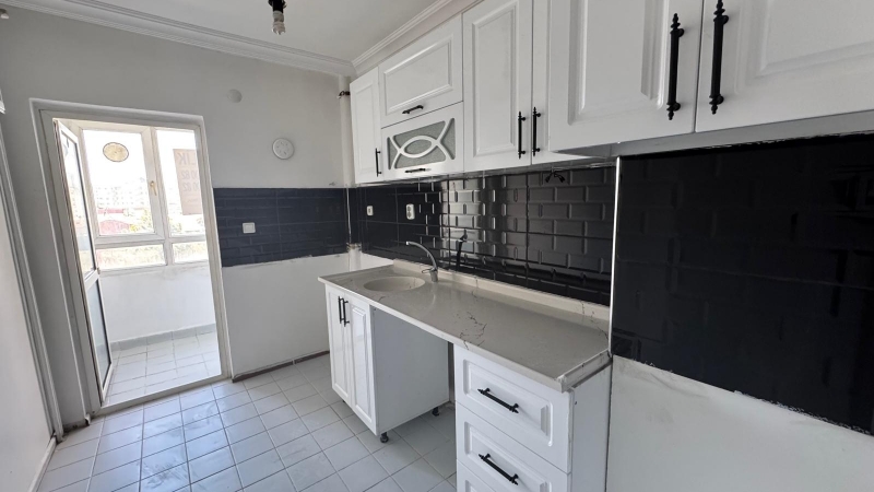 EKOL'DEN ANKARA/ETİMESGUT/ERYAMAN SATILIK 2+1 METRO,GÖKSU,  VE HASTANEYE YAKIN DAİRE