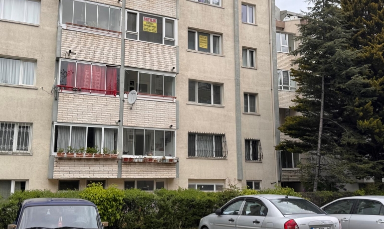 EKOL'DEN ANKARA/ETİMESGUT/ERYAMAN SATILIK 3+1 BETONTAŞ BLOKLARI ARAKAT DAİRE.....