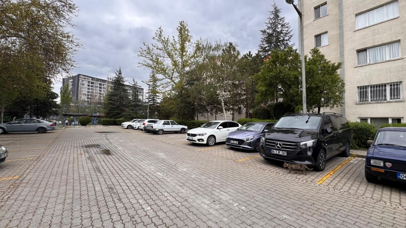 EKOL'DEN ANKARA/ETİMESGUT/ERYAMAN SATILIK 3+1 BETONTAŞ BLOKLARI ARAKAT DAİRE.....