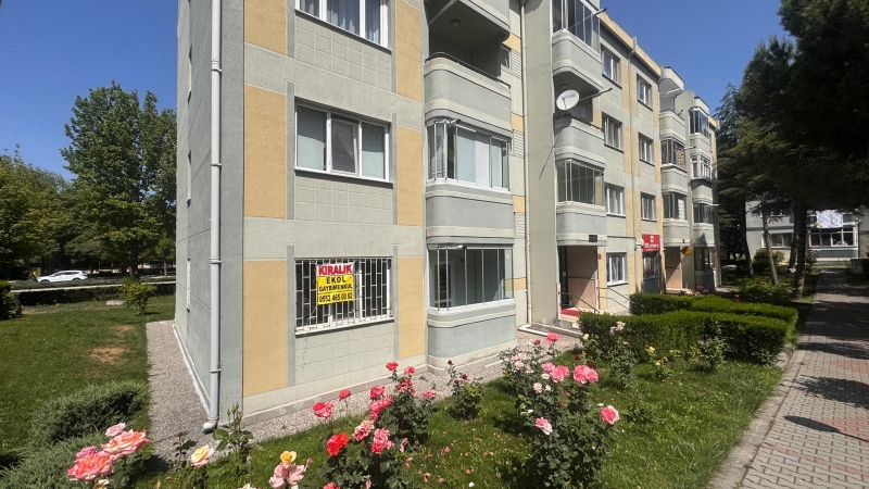 EKOL'DEN ANKARA/ETİMESGUT/ERYAMAN KİRALIK  3+1 İŞ YERİNE UYGUN HASTANE,METROYA VE GÖKSU PARKINA YAKIN DAİRE
