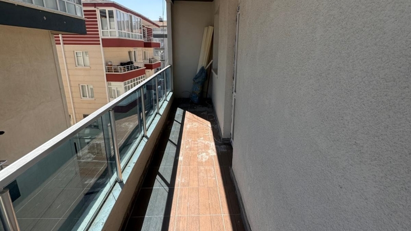 EKOL'DEN ANKARA/ETİMESGUT/ERYAMAN/ŞEKER MAH. KİRALIK 2+1 ARAKAT DAİRE..