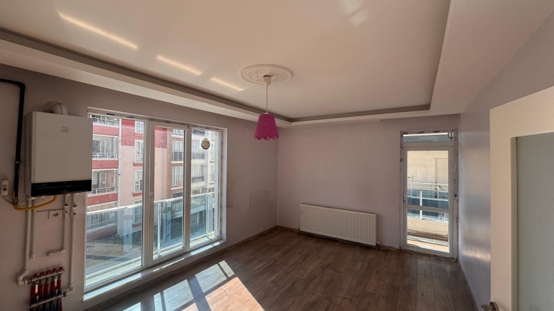 EKOL'DEN ANKARA/ETİMESGUT/ERYAMAN/ŞEKER MAH. KİRALIK 2+1 ARAKAT DAİRE..