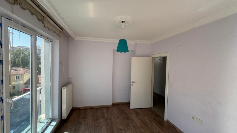 EKOL'DEN ANKARA/ETİMESGUT/ERYAMAN/ŞEKER MAH. KİRALIK 2+1 ARAKAT DAİRE..