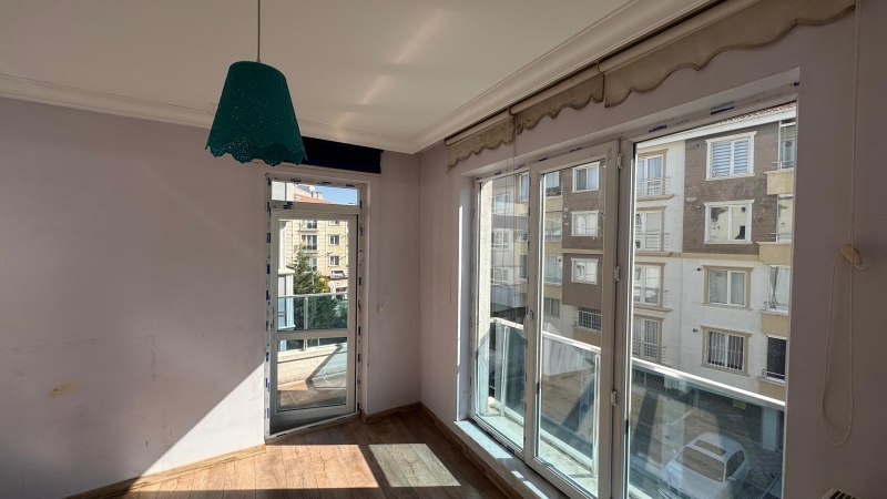 EKOL'DEN ANKARA/ETİMESGUT/ERYAMAN/ŞEKER MAH. KİRALIK 2+1 ARAKAT DAİRE..