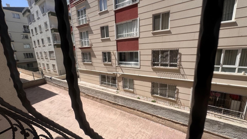 EKOL'DEN ANKARA/ETİMESGUT/ERYAMAN/ŞEKER MAH. KİRALIK 3+1 YÜKSEK GİRİŞ DAİRE..