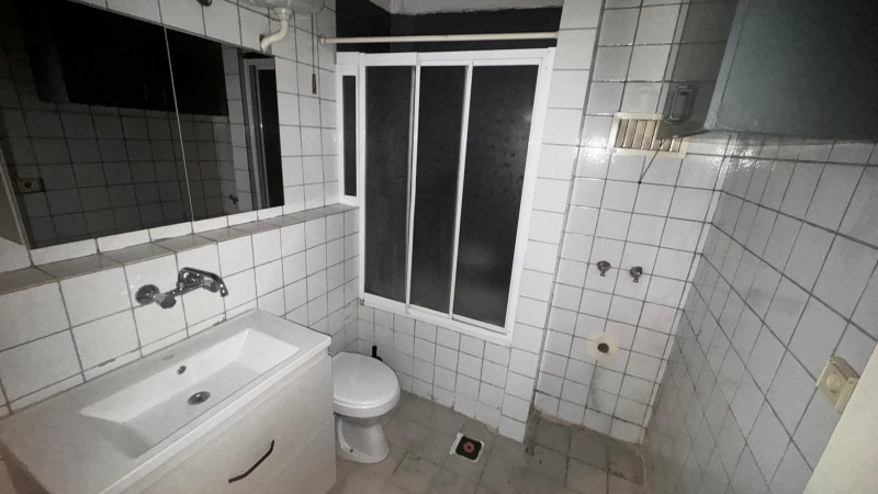 EKOL'DEN ETİMESGUT/ERYAMAN KİRALIK 2+1 BETONTAŞ BLOKLARI ARAKAT DAİRE.....