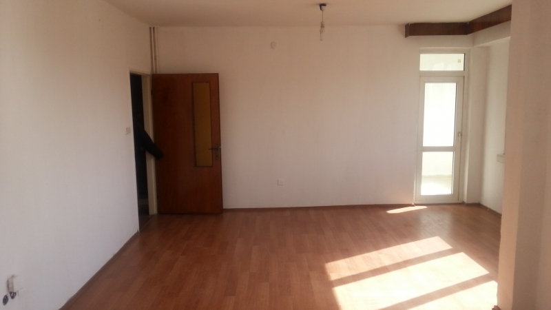 EKOL'DEN ETİMESGUT/ERYAMAN KİRALIK 2+1 BETONTAŞ BLOKLARI ARAKAT DAİRE.....