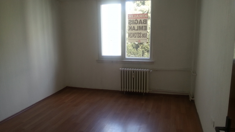 EKOL'DEN ETİMESGUT/ERYAMAN KİRALIK 2+1 BETONTAŞ BLOKLARI ARAKAT DAİRE.....