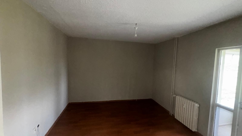 EKOL'DEN ETİMESGUT/ERYAMAN KİRALIK 2+1 BETONTAŞ BLOKLARI ARAKAT DAİRE.....