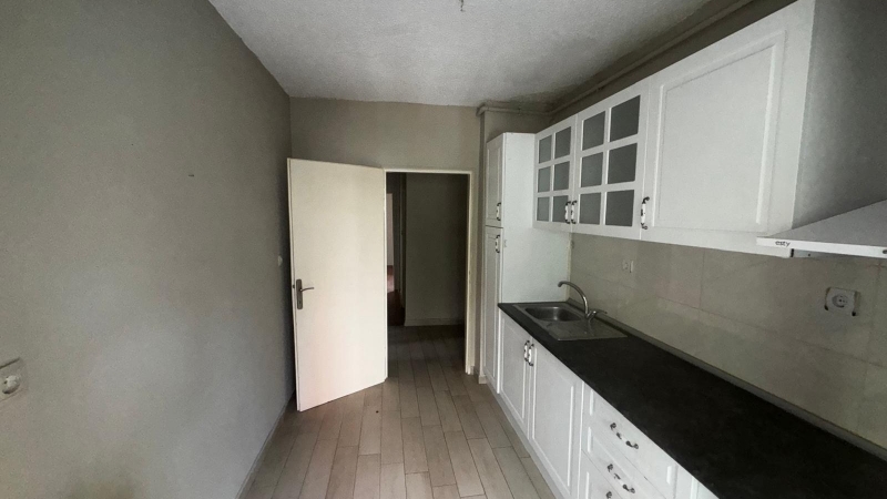 EKOL'DEN ETİMESGUT/ERYAMAN KİRALIK 2+1 BETONTAŞ BLOKLARI ARAKAT DAİRE.....